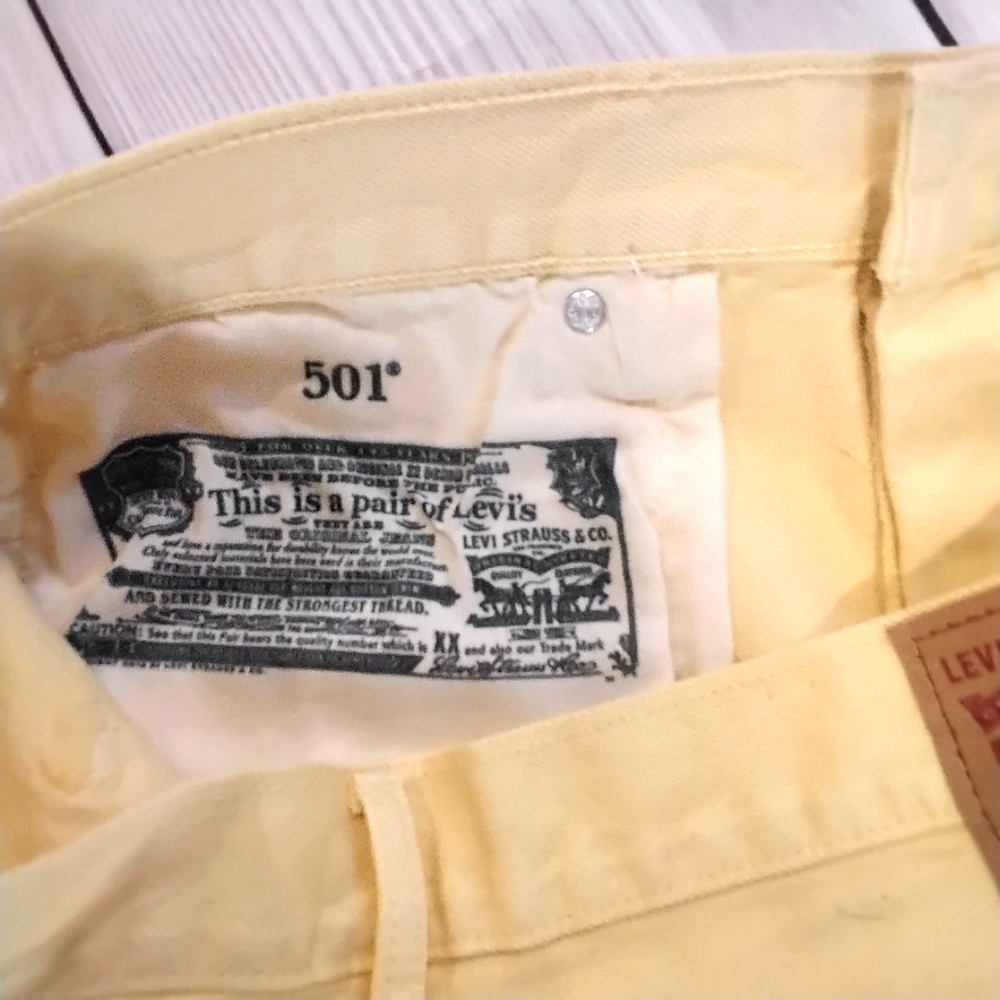 New! Women's Levi's Shorts 🌞 nwot - Picture 6 of 6